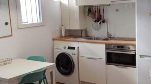 Foto 2 de Piso de alquiler en Avenida de la Ciudad de Barcelona, 55, Pacífico,  Madrid Capital