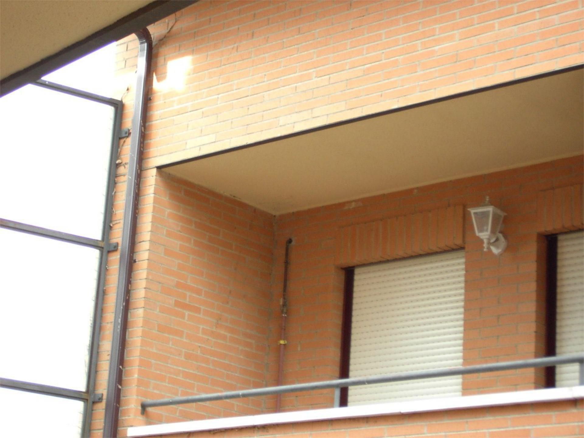 Balcony of Duplex for sale in Sevilla la Nueva  with Air Conditioner and Balcony