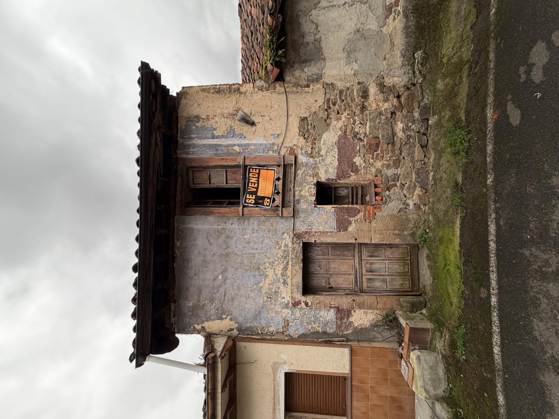 Exterior view of Single-family semi-detached for sale in Bimenes  with Storage room and Balcony