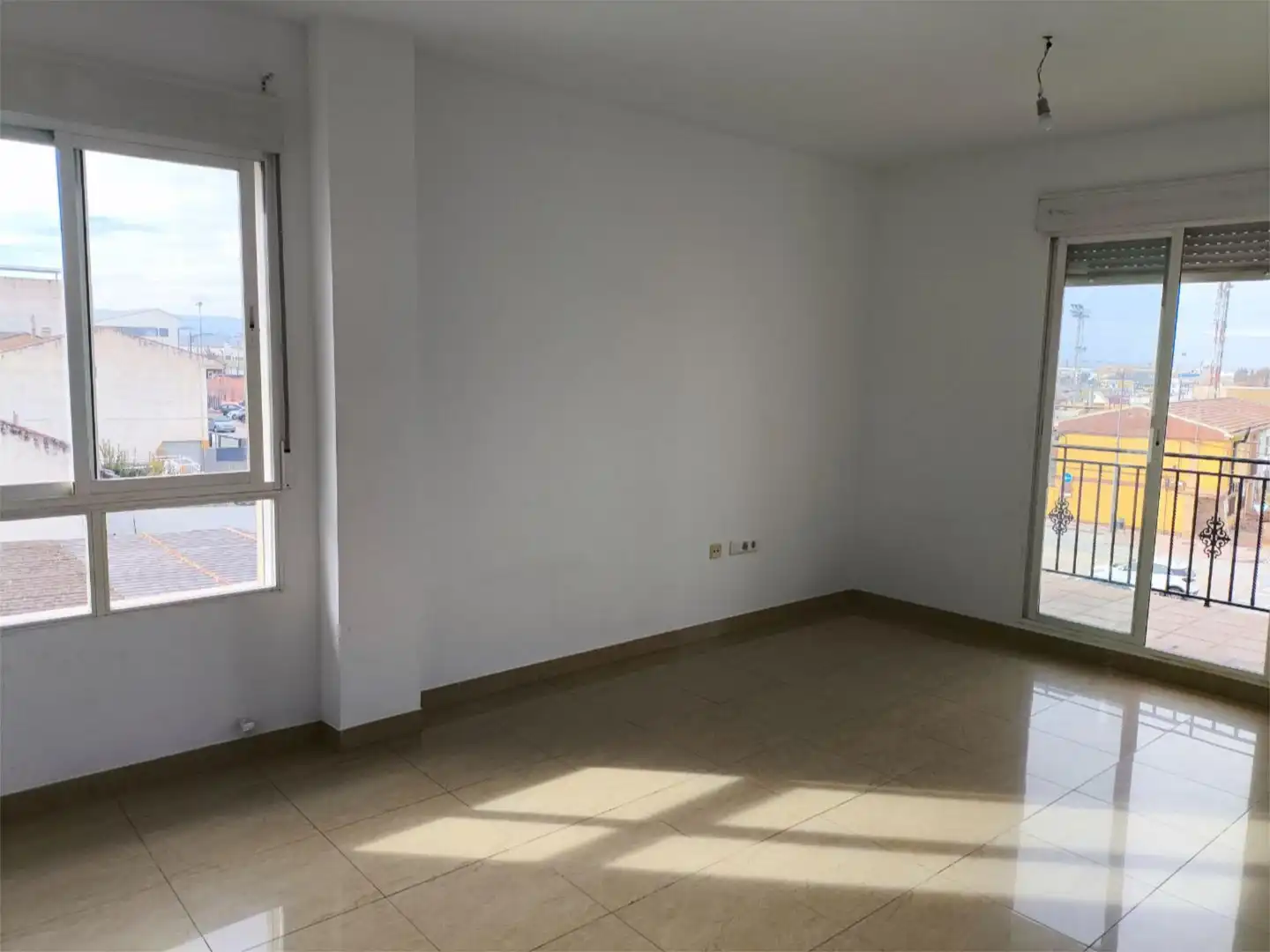 Schlafzimmer von Wohnung zur Miete in Armilla mit Klimaanlage, Heizung und Terrasse