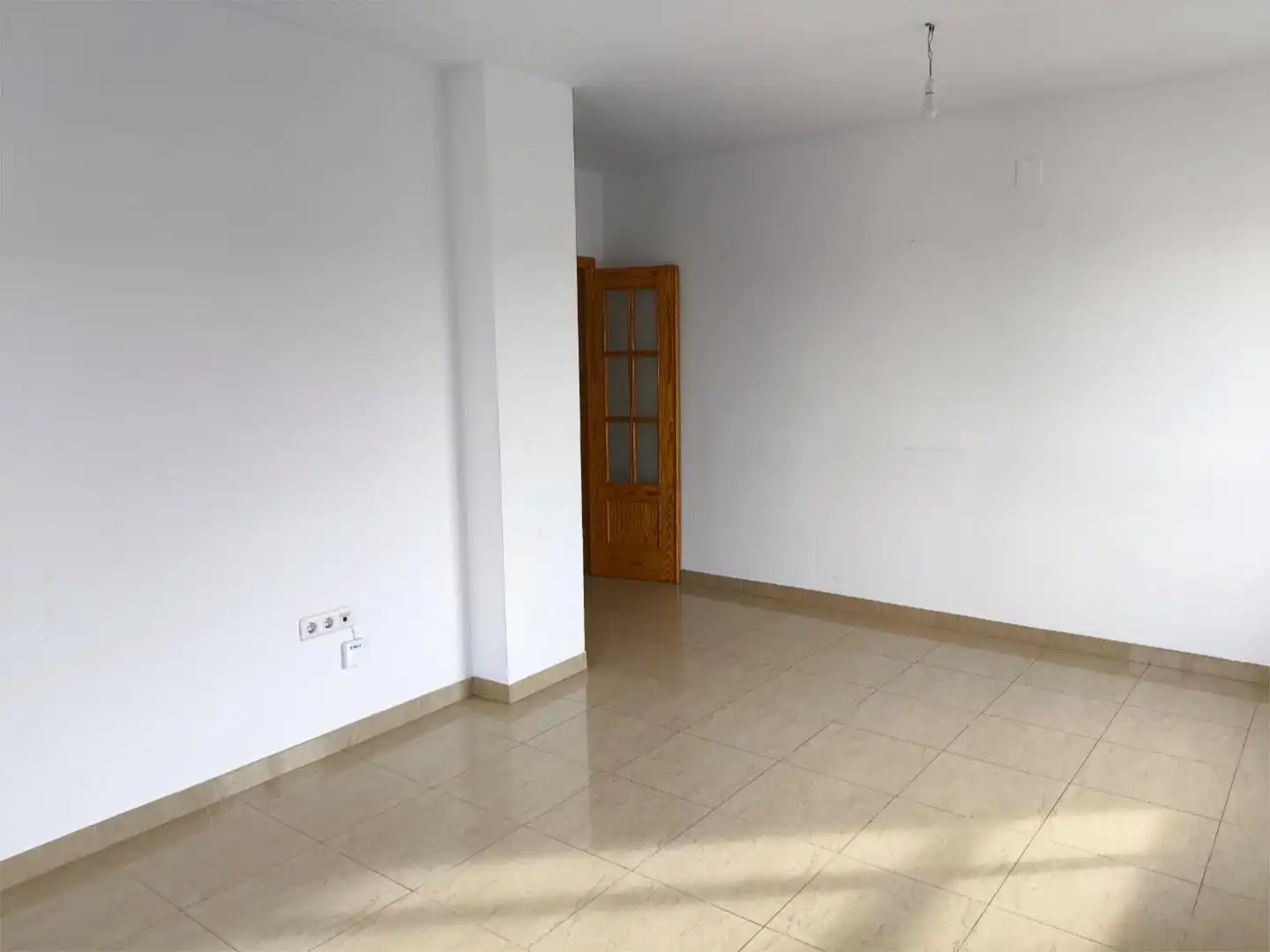 Wohnung zur Miete in Armilla mit Klimaanlage, Heizung und Terrasse