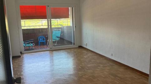 Foto 2 de Piso en venta en Calle del Camino de Los Vinateros, 53, Media Legua,  Madrid Capital