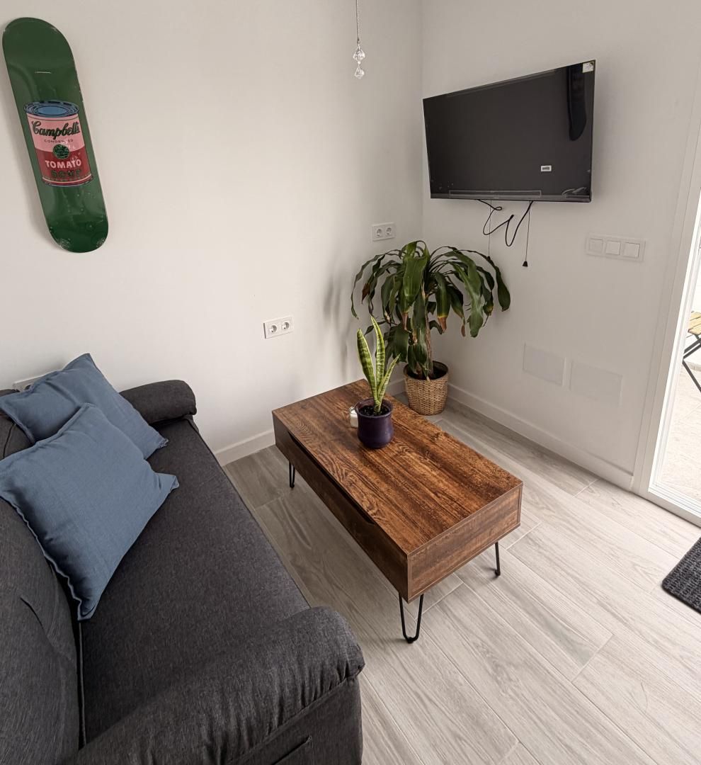Living room of Flat to rent in Barbate  with Parquet flooring, Terrace and Storage room