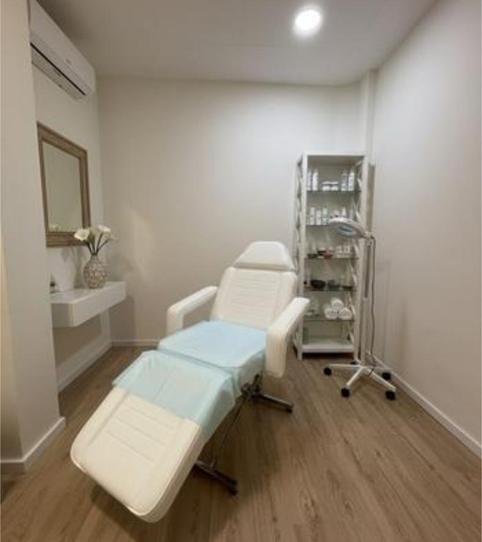 Photo 2 of Premises for rent in Barrio de Campanar,  Valencia Capital