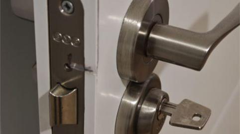 Foto 4 de Piso en venta en Arriagako Atea Kalea, 3, Coronación, Vitoria - Gasteiz