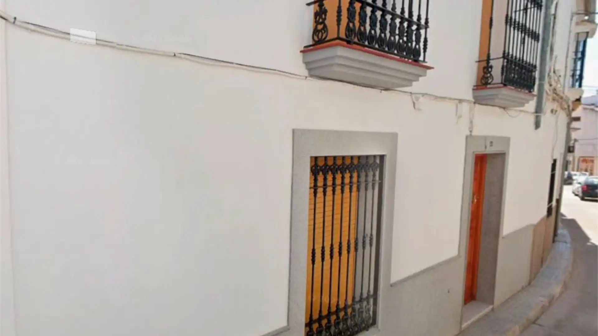 Vista exterior de Casa adosada en venda en La Rambla amb Aire condicionat, Calefacció i Terrassa