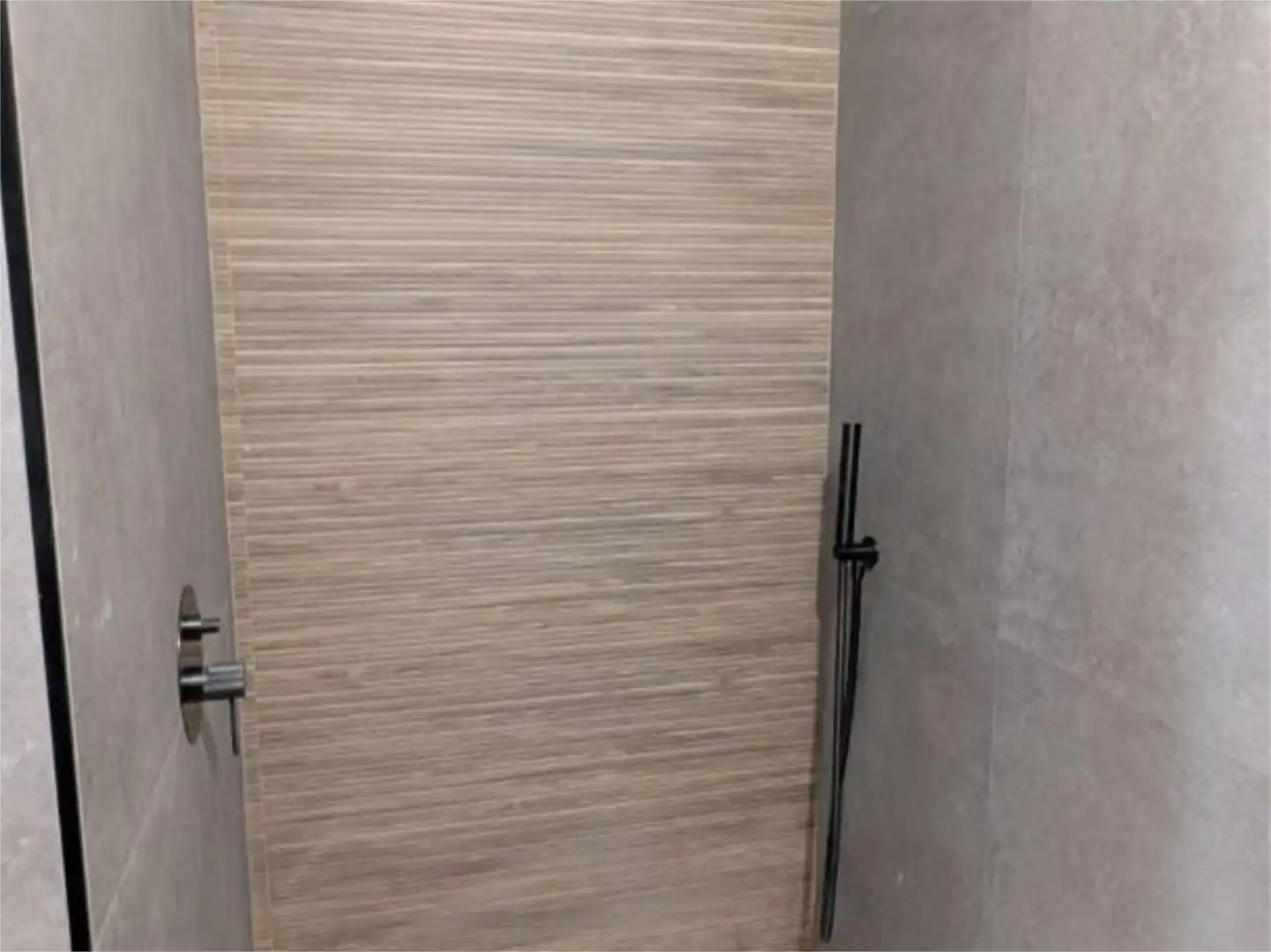 Piso en venta en Calle Niño Perdido, 6, Feria Baño de Piso en venta en Sevilla Capital con Aire acondicionado, Terraza y Piscina
