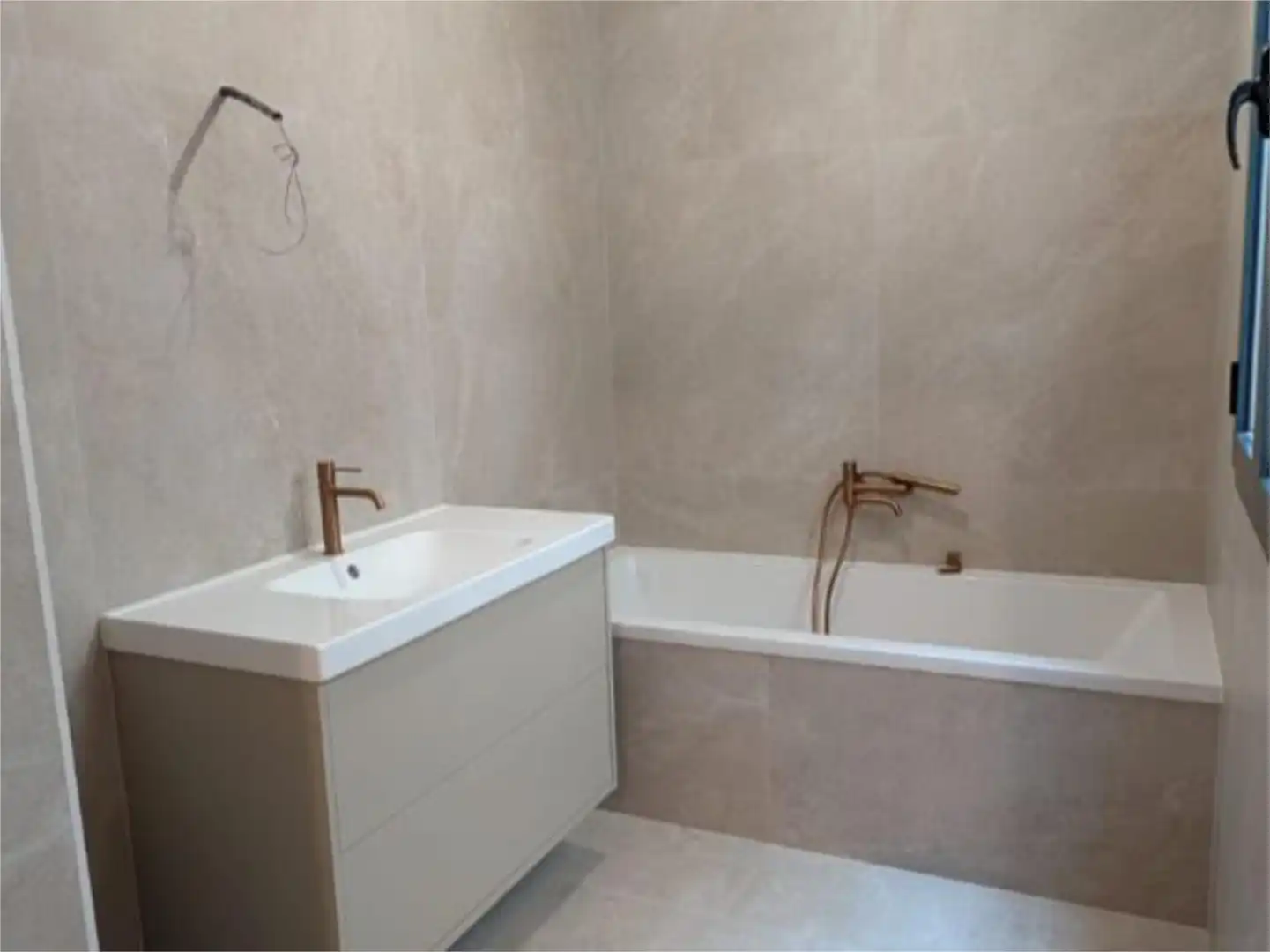 Piso en venta en Calle Niño Perdido, 6, Feria Baño de Piso en venta en Sevilla Capital con Aire acondicionado, Terraza y Piscina