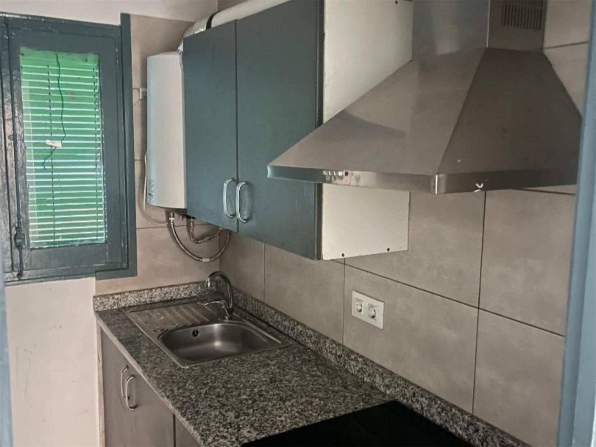 Kitchen of Flat for sale in Tàrrega  with Storage room and Balcony