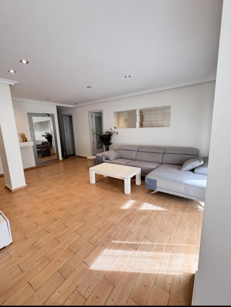 Living room of Flat for sale in Elche / Elx  with Air Conditioner