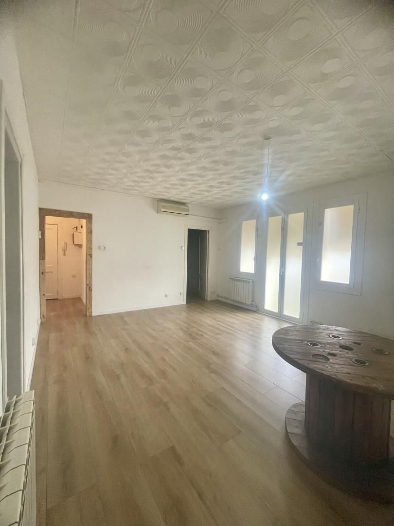 Living room of Flat for sale in Manresa  with Air Conditioner and Balcony