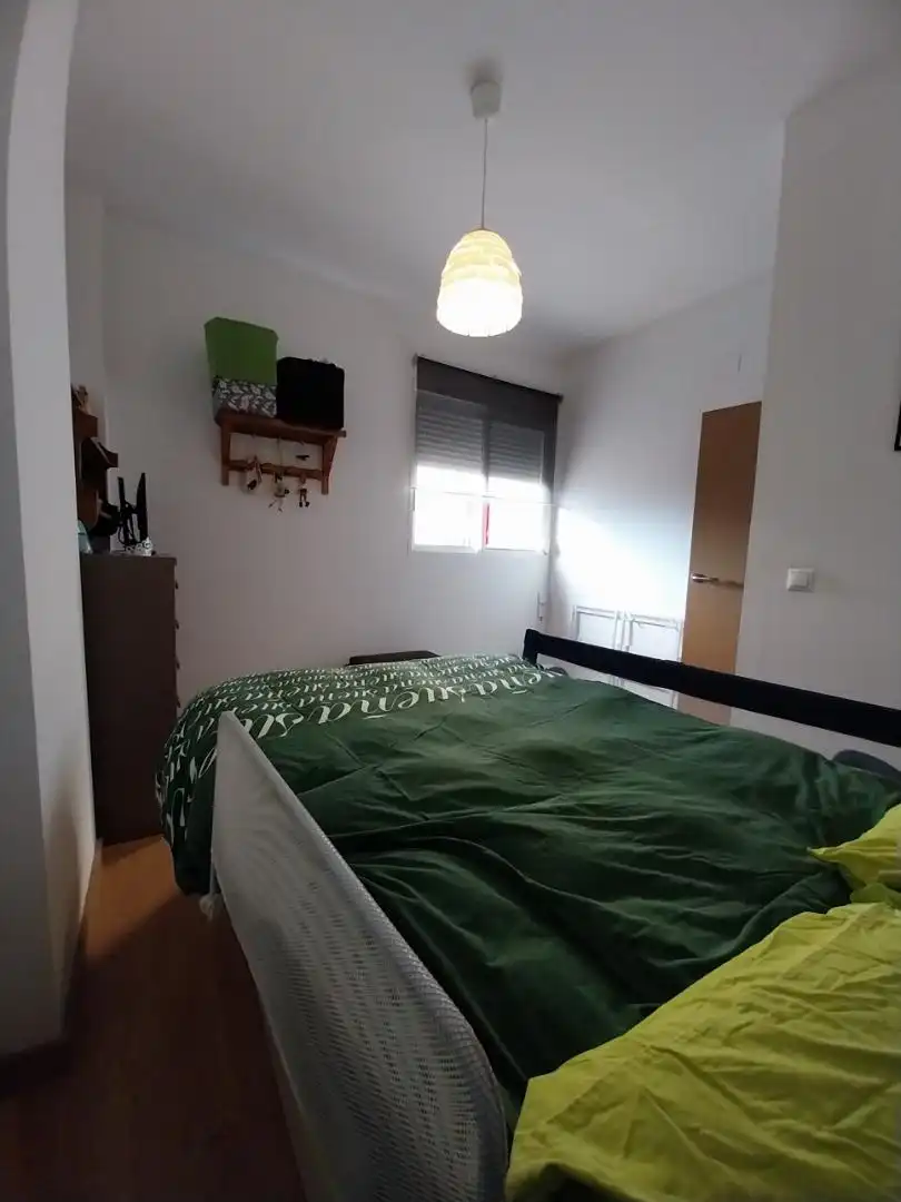 Flat for sale in Plaça de Jesús, 20, La Raïosa Bedroom of Flat for sale in Valencia Capital with Air Conditioner and Balcony