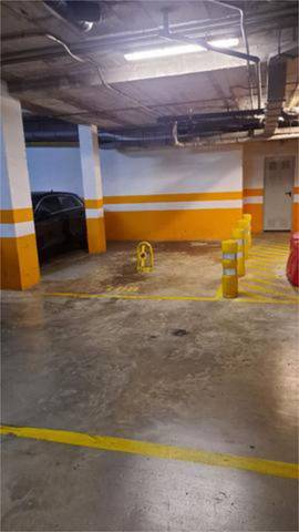 Garaje en Alquiler en Parque Ayala - Jardín de la Abadía - Huelín