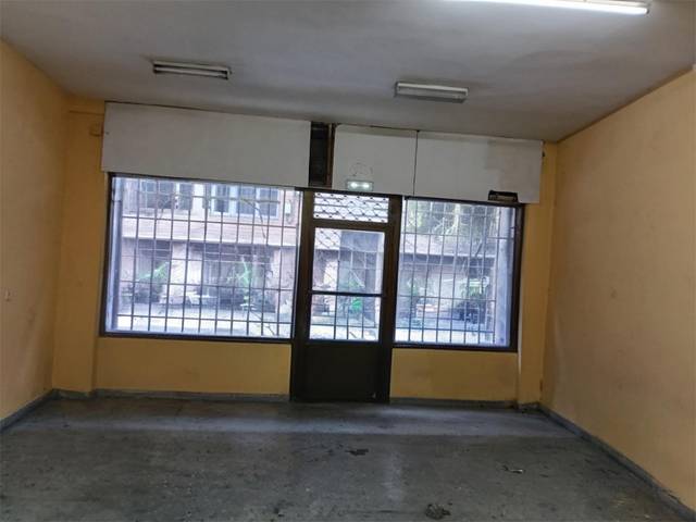 Local comercial en Venta en Calle Álvaro de Albornoz, 32 en Laviada