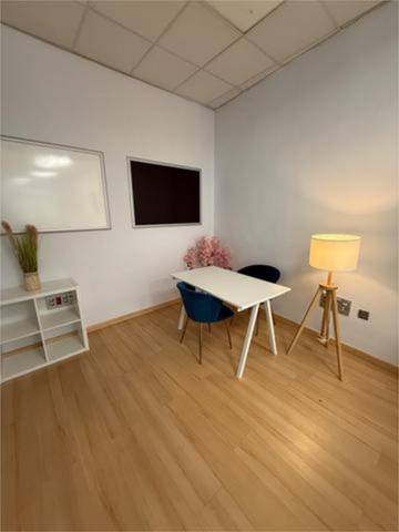 Oficina en Alquiler en Albolote