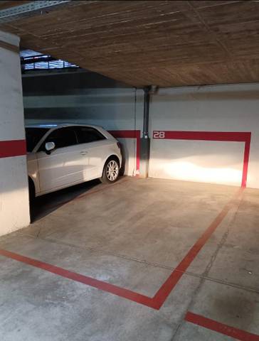 Garaje en Alquiler en Calle de López de Hoyos, 159 en Ciudad Jardín