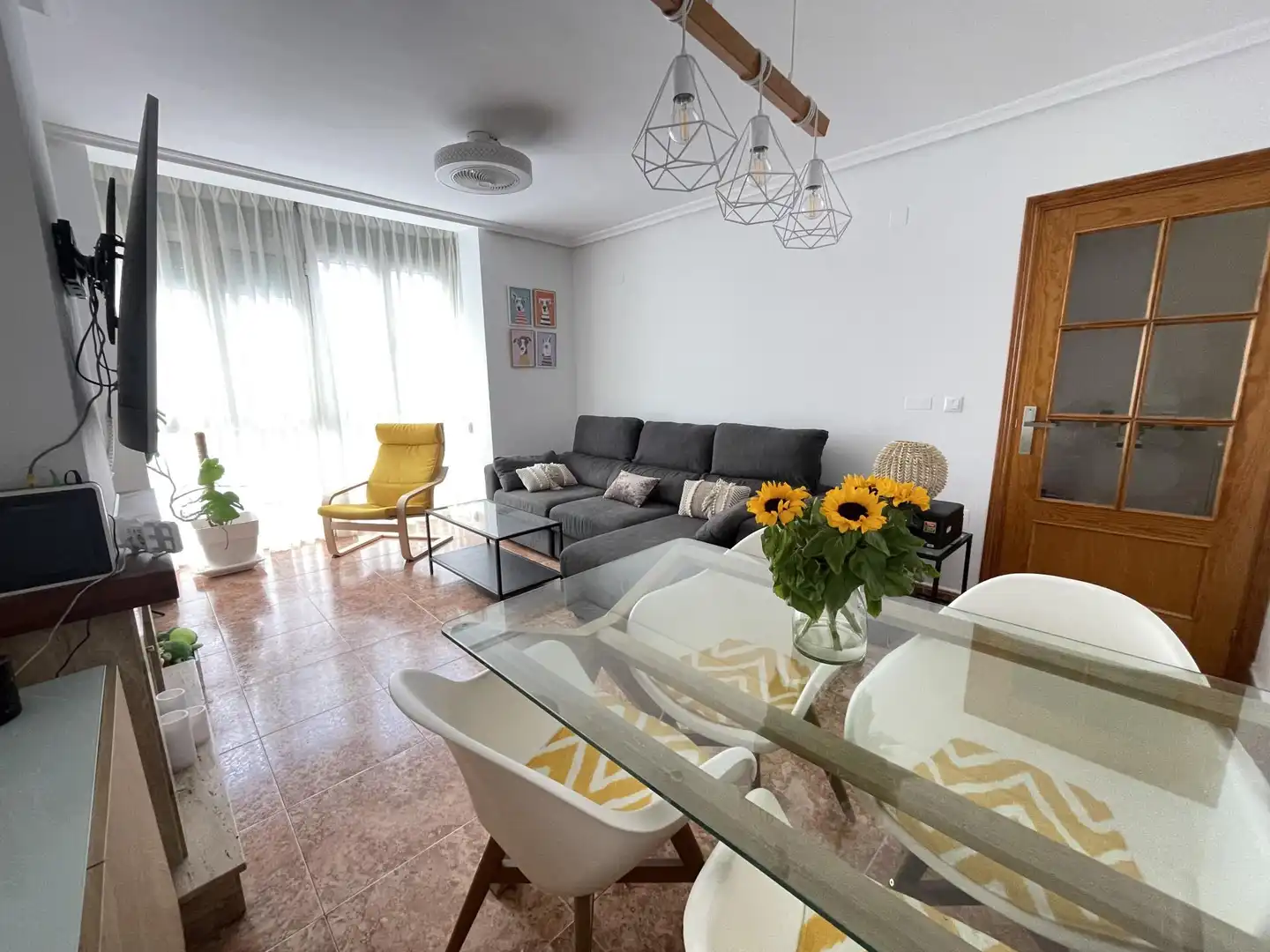 Wohnung zum Verkauf in Calle Carretera, 106, Huércal-Overa Wohnzimmer von Wohnung zum Verkauf in Huércal-Overa mit Klimaanlage und Balkon