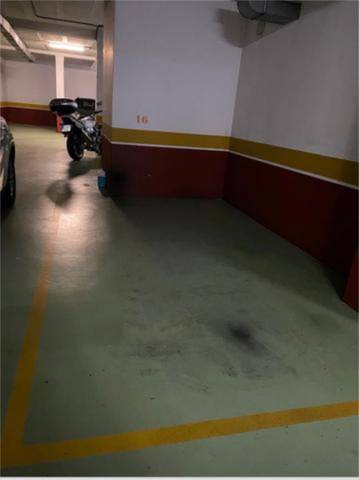 Garaje en Alquiler en O Castro