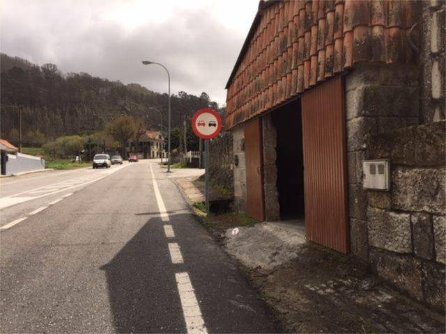 Oficina en Alquiler en Camos