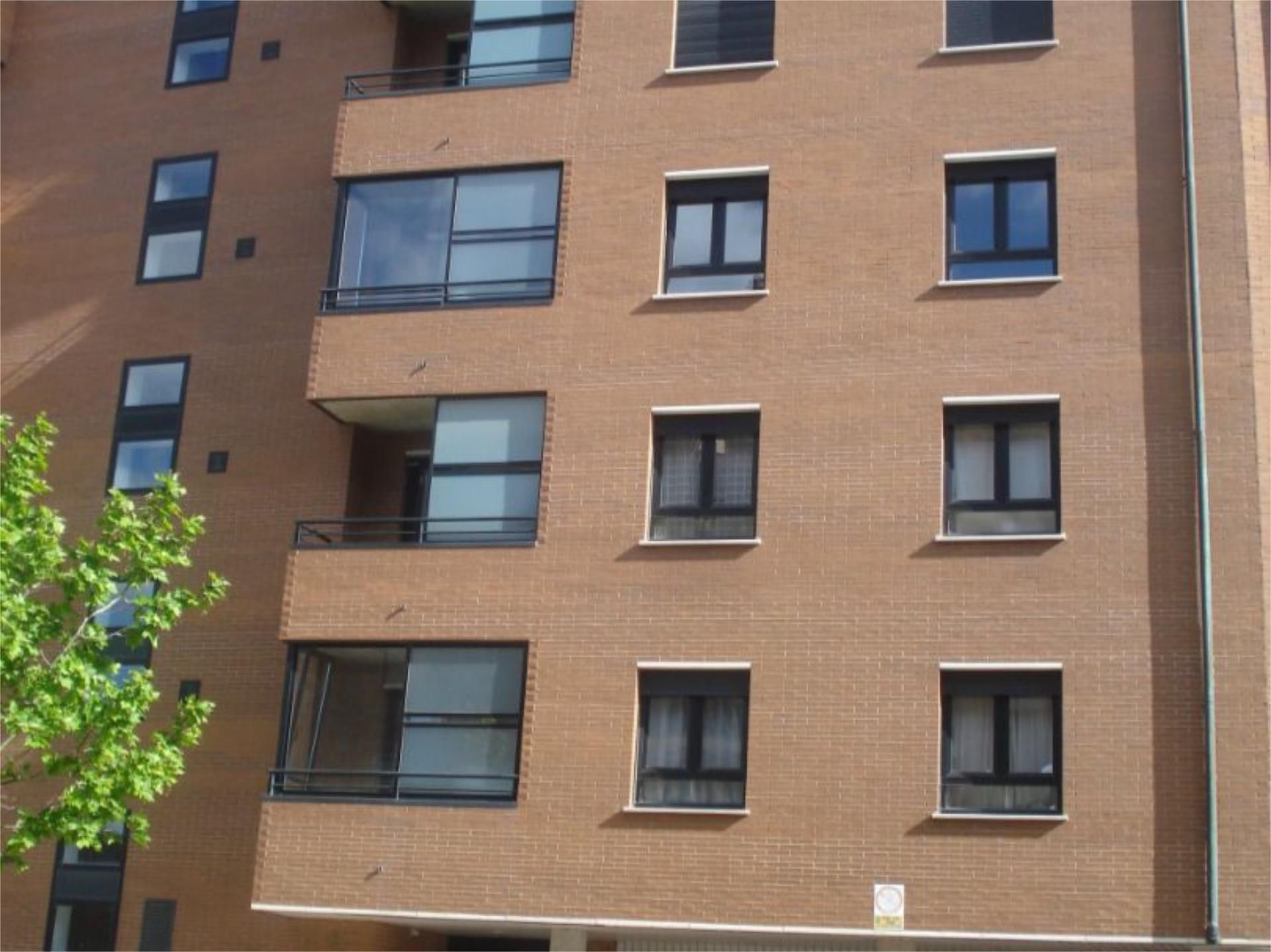 Pis de lloguer a Calle Santa Teresa de Jesús, 11, Polideportivos Asperon - Mariano Vicen