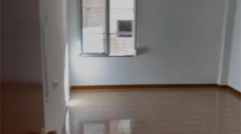 Foto 3 de Piso de alquiler en Carrer de Cabanes, 8, Estación - Universidad, Castellón de la Plana / Castelló de la Plana