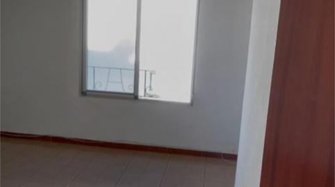 Foto 5 de Piso de alquiler en Carrer de Cabanes, 8, Estación - Universidad, Castellón de la Plana / Castelló de la Plana