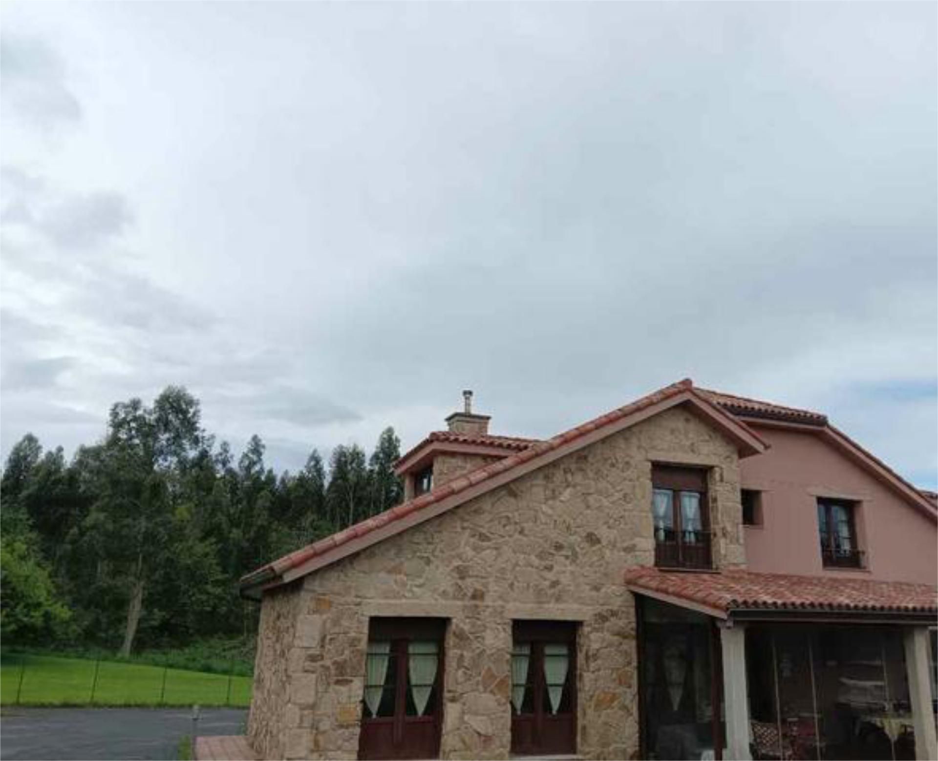 Exterior view of Single-family semi-detached for sale in Castrillón  with Heating and Private garden