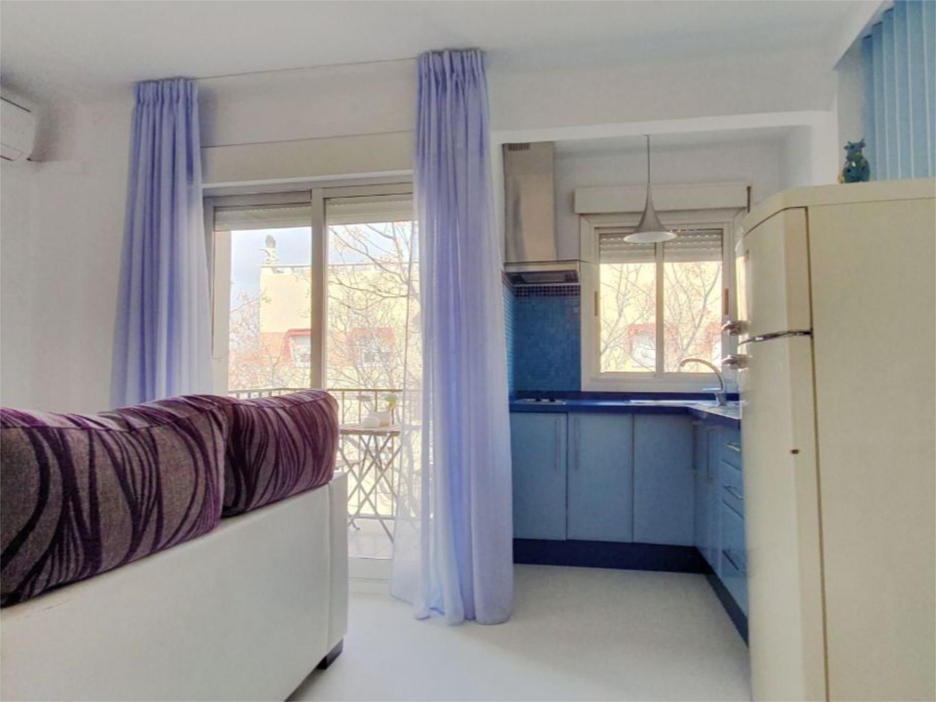 Flat to rent in Calle Afán de Ribera, 114, El Cerro