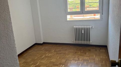 Flat for sale in Calle del Camino de Los Vinateros, 53, Media Legua, Madrid Capital - image 4 Photo 4 of Flat for sale in Calle del Camino de Los Vinateros, 53, Media Legua, Madrid Capital