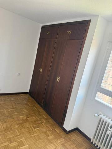 Piso en Venta en Calle del Camino de los Vinateros, 53 en Media Legua