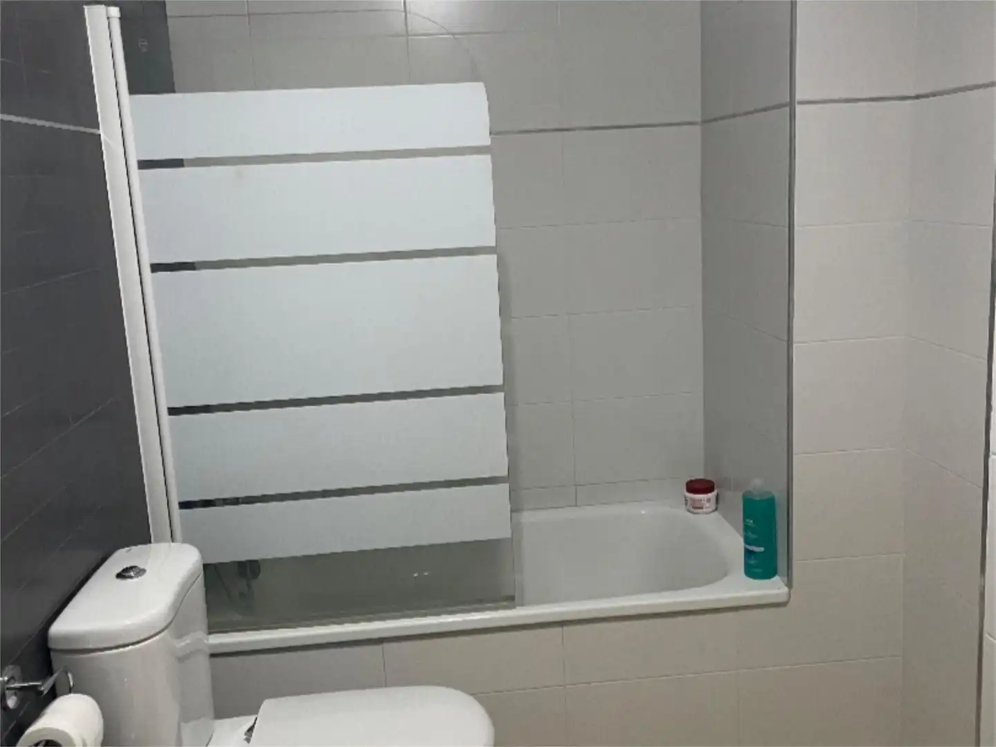 Flat for sale in Calle Roberto Rosello Gasch, 13, Llombai Bathroom of Flat for sale in Burriana / Borriana with Air Conditioner and Terrace