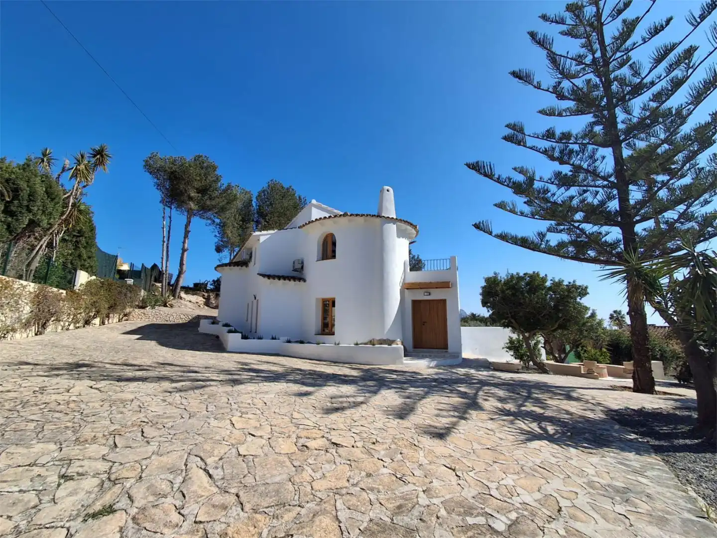 Vista exterior de Piso en venta en Calpe / Calp con Aire acondicionado, Terraza y Piscina
