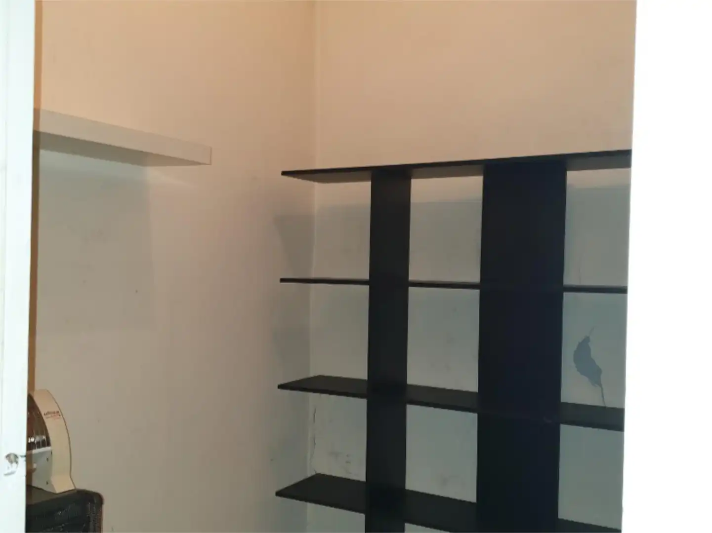 Casa adosada en venta en Martorell Habitación de Casa adosada en venta en Martorell con Aire acondicionado, Terraza y Trastero