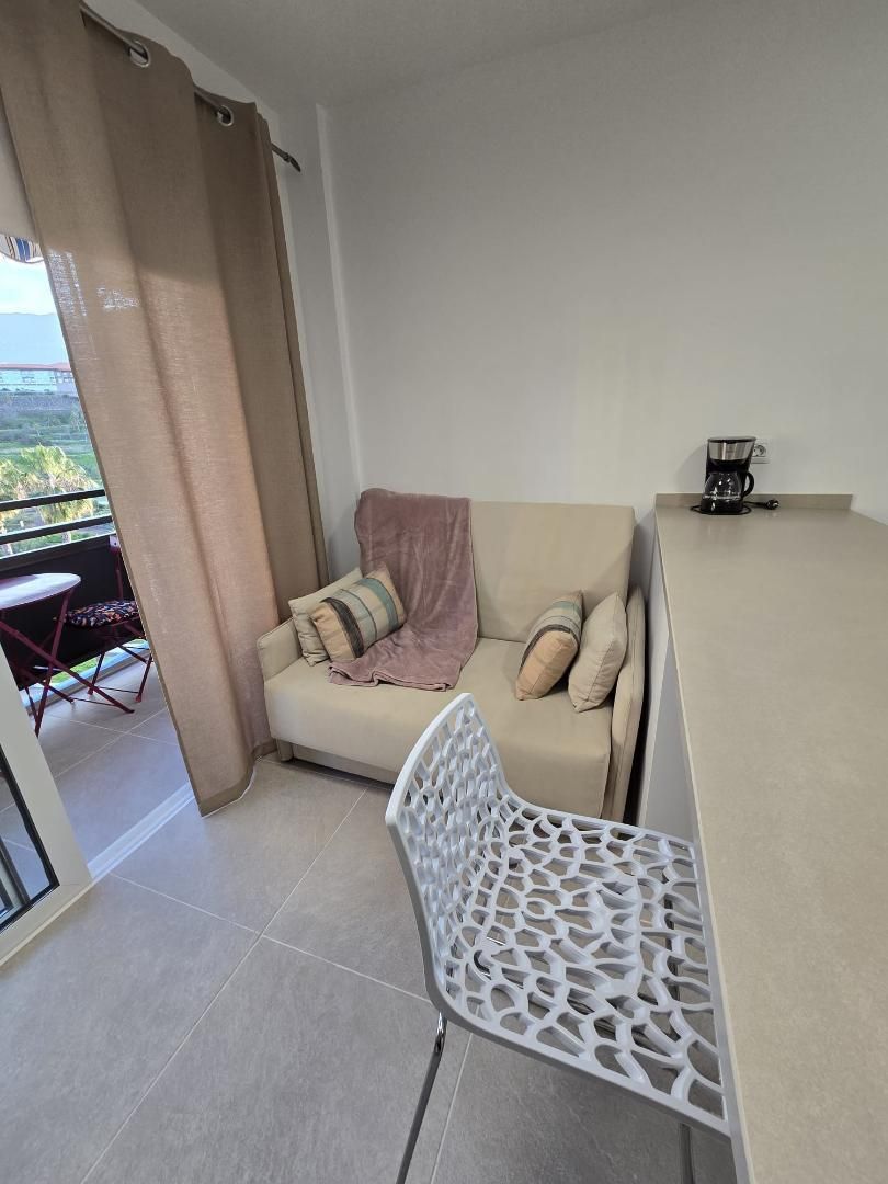 Habitación de Apartamento de alquiler en Puerto de la Cruz con Terraza, Piscina y Balcón