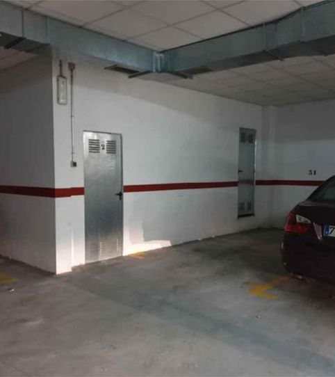 Foto 2 de Trastero de alquiler en Ventiun, Ourense Capital