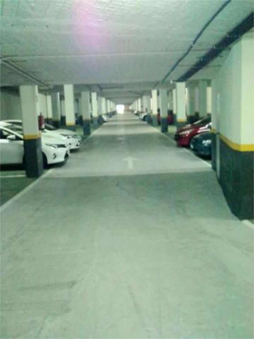 Parking de Garaje de alquiler en Tomares