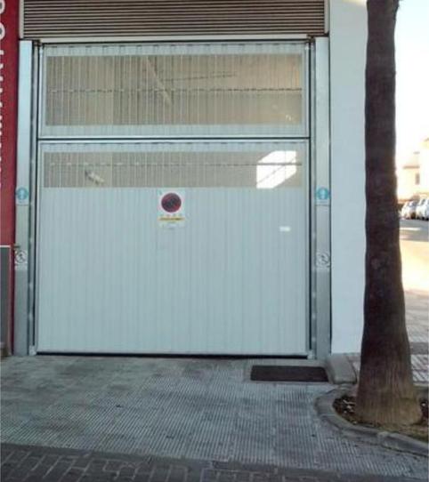 Foto 2 de Garaje de alquiler en Hacienda - La Cartuja, Tomares