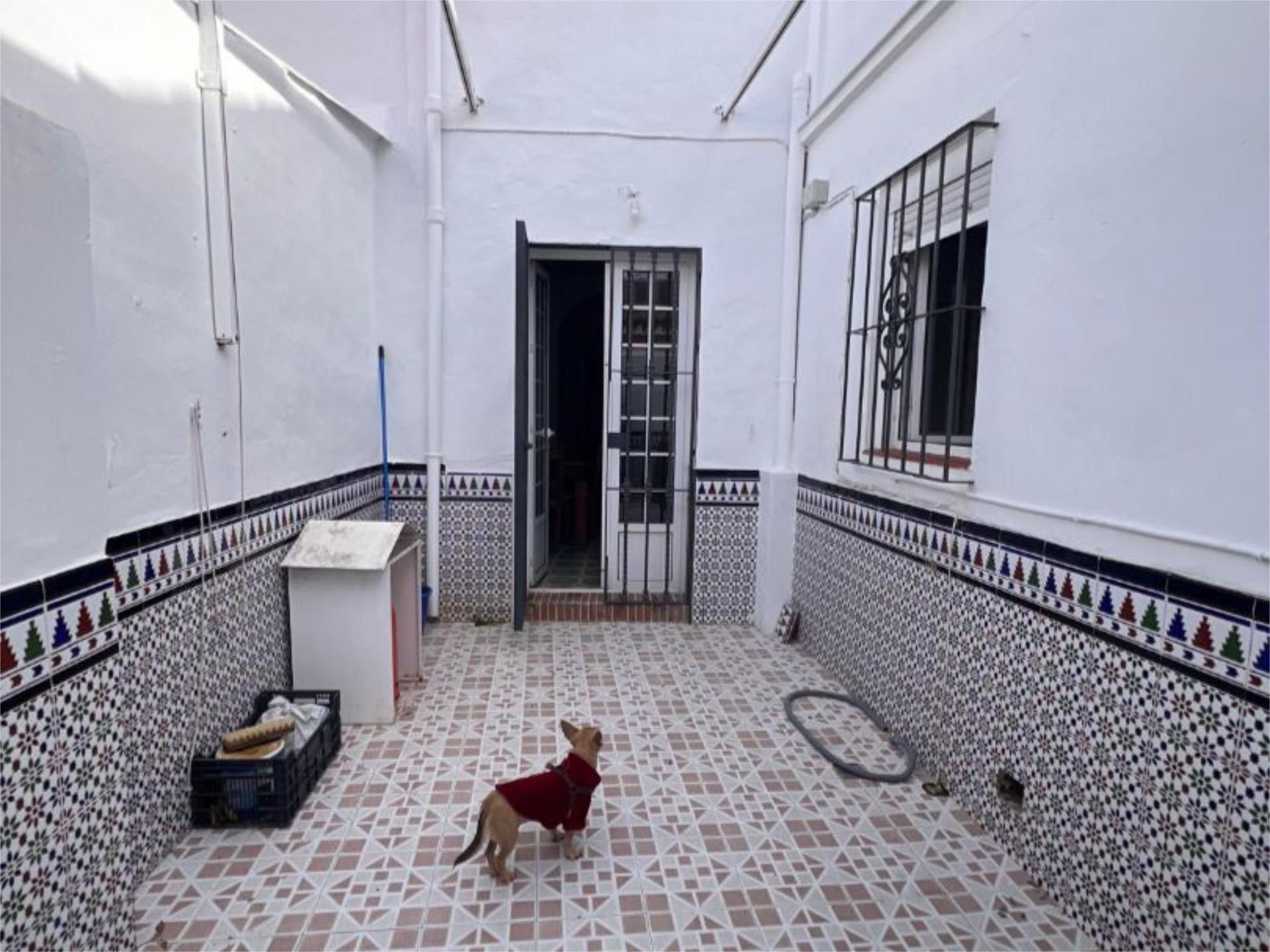 Vista exterior de Pis en venda en Villamanrique de la Condesa amb Aire condicionat, Terrassa i Moblat