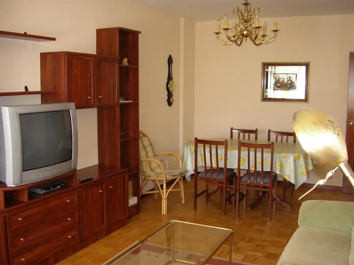 Zimmer in Calle José Tudela, 10, Calaverón - Pajaritos Wohnzimmer von Wohnung zur untervermieten in Soria Capital mit Heizung, Parkett und Terrasse