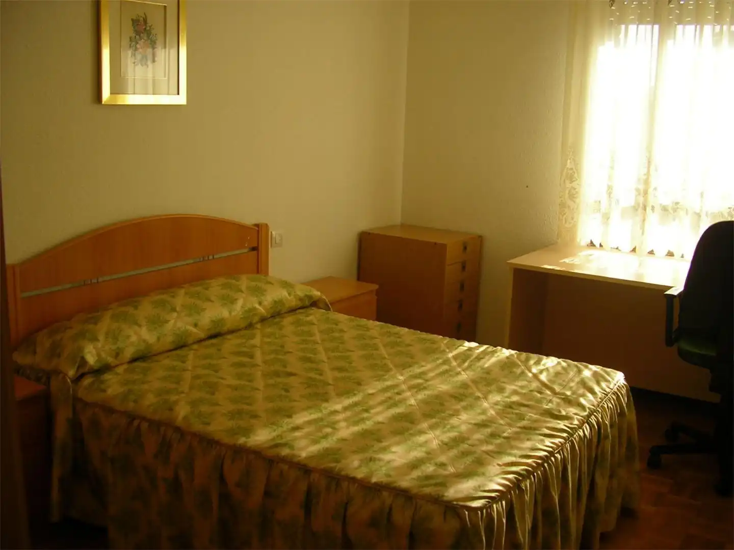 Zimmer in Calle José Tudela, 10, Calaverón - Pajaritos Schlafzimmer von Wohnung zur untervermieten in Soria Capital mit Heizung, Parkett und Terrasse