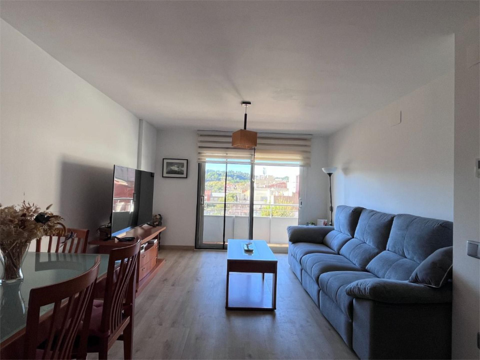 Sala de estar de Dúplex en venta en Terrassa con Aire acondicionado, Terraza y Balcón