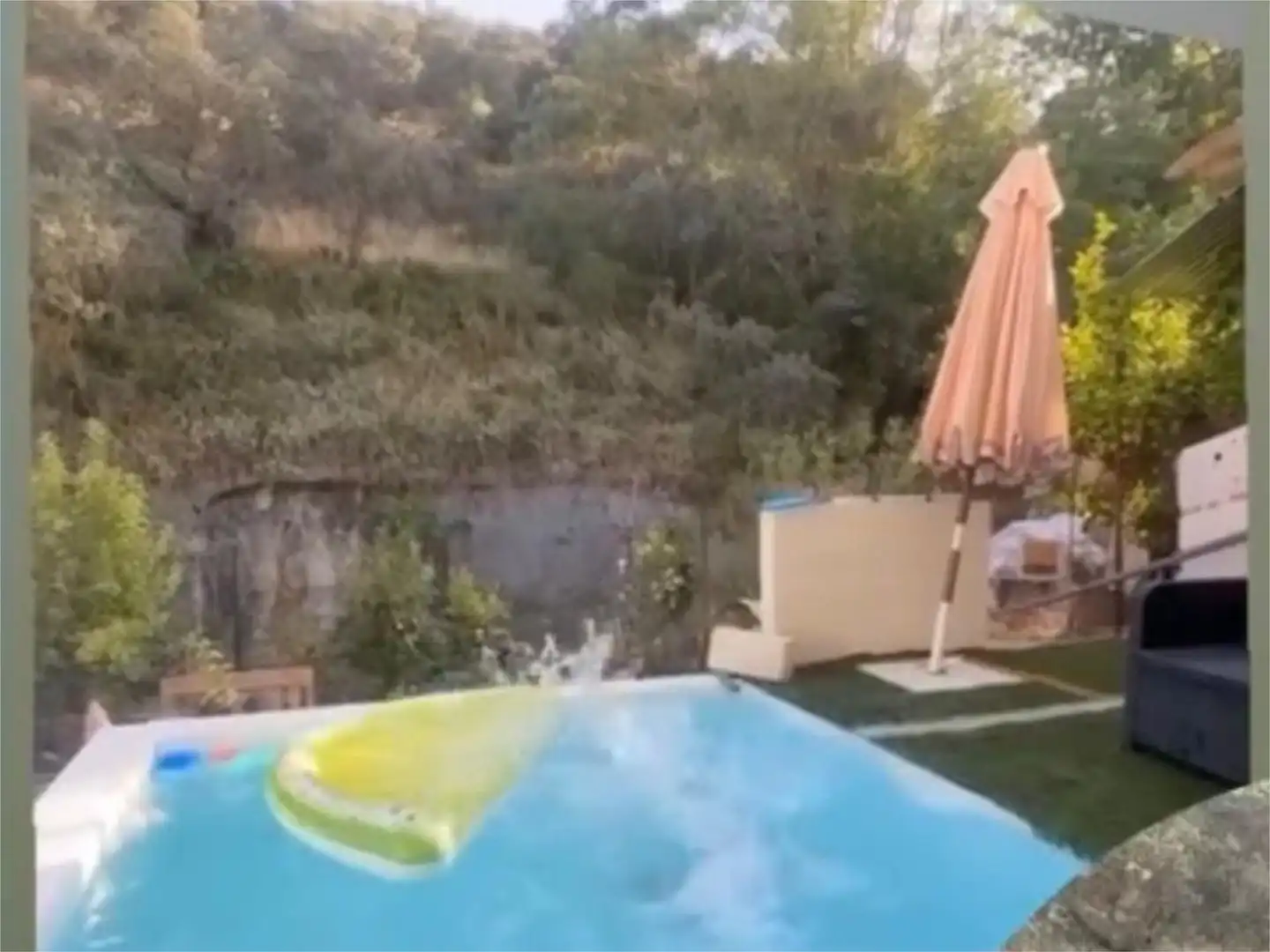 Flat for sale in Calle Carril Bajo, 23, Setenil de las Bodegas Swimming pool of Flat for sale in Setenil de las Bodegas with Air Conditioner, Heating and Private garden