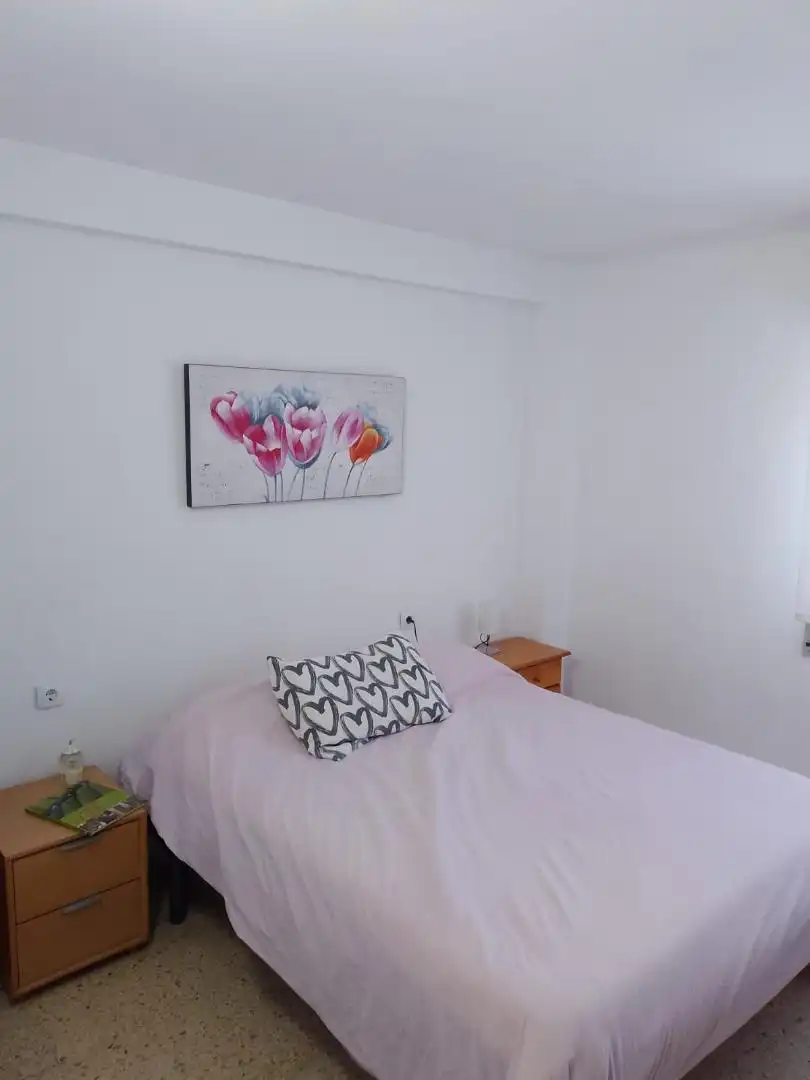 Apartamento de alquiler en Carrer Agustín Oliver, 1, Sant Antoni Habitación de Apartamento de alquiler en Cullera con Aire acondicionado, Terraza y Amueblado