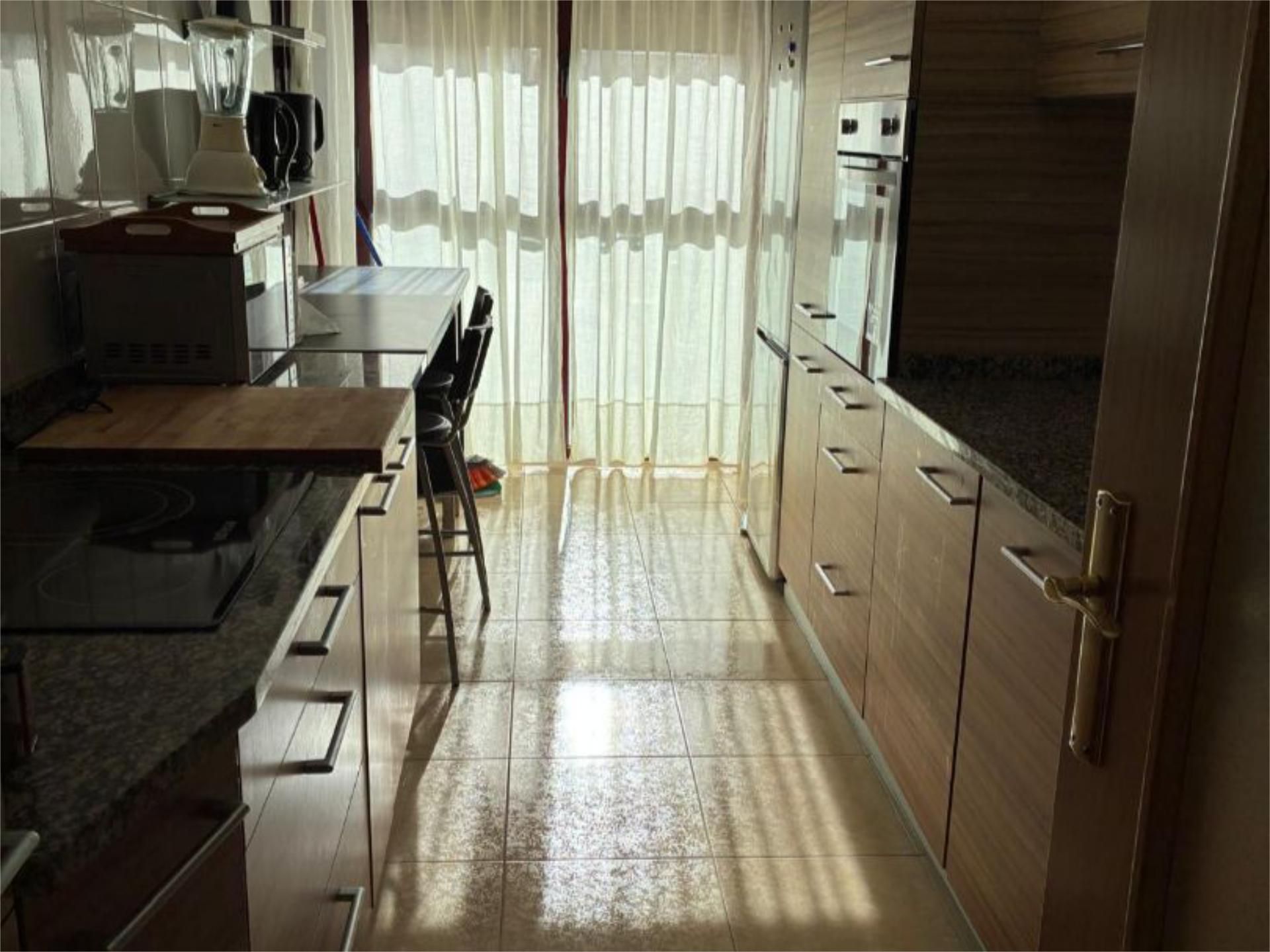 Kitchen of Flat for sale in Puente la Reina / Gares  with Terrace