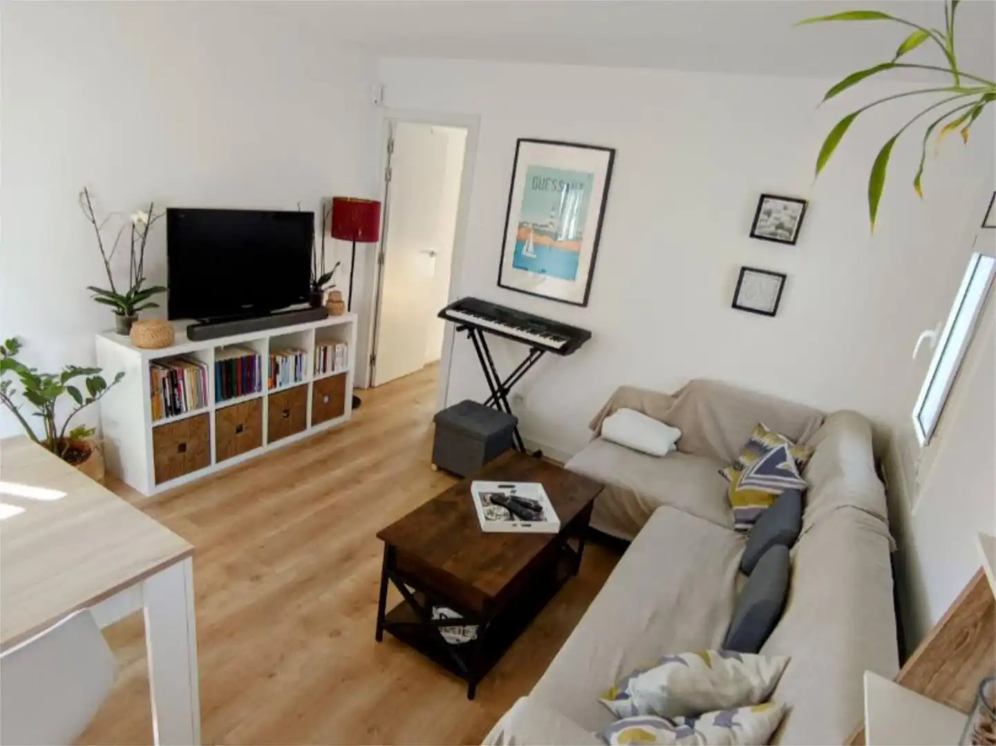 Wohnung zum Verkauf in Carrer de la Vall d'Ordesa, 15, El Turó de la Peira Wohnzimmer von Wohnung zum Verkauf in Barcelona mit Klimaanlage, Heizung und Parkett