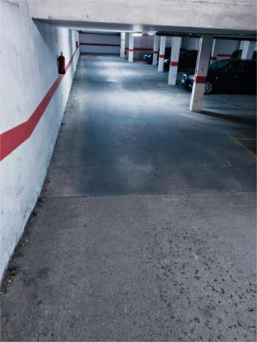 Garaje en Alquiler en Flores de Sil - La Placa