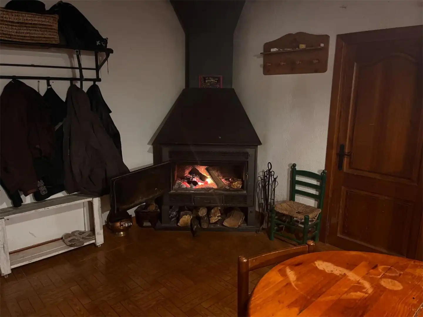Wohnung zum Verkauf in C. Cruanyes, 2, Camós Wohnzimmer von Wohnung zum Verkauf in Camós mit Heizung, Privatgarten und Parkett
