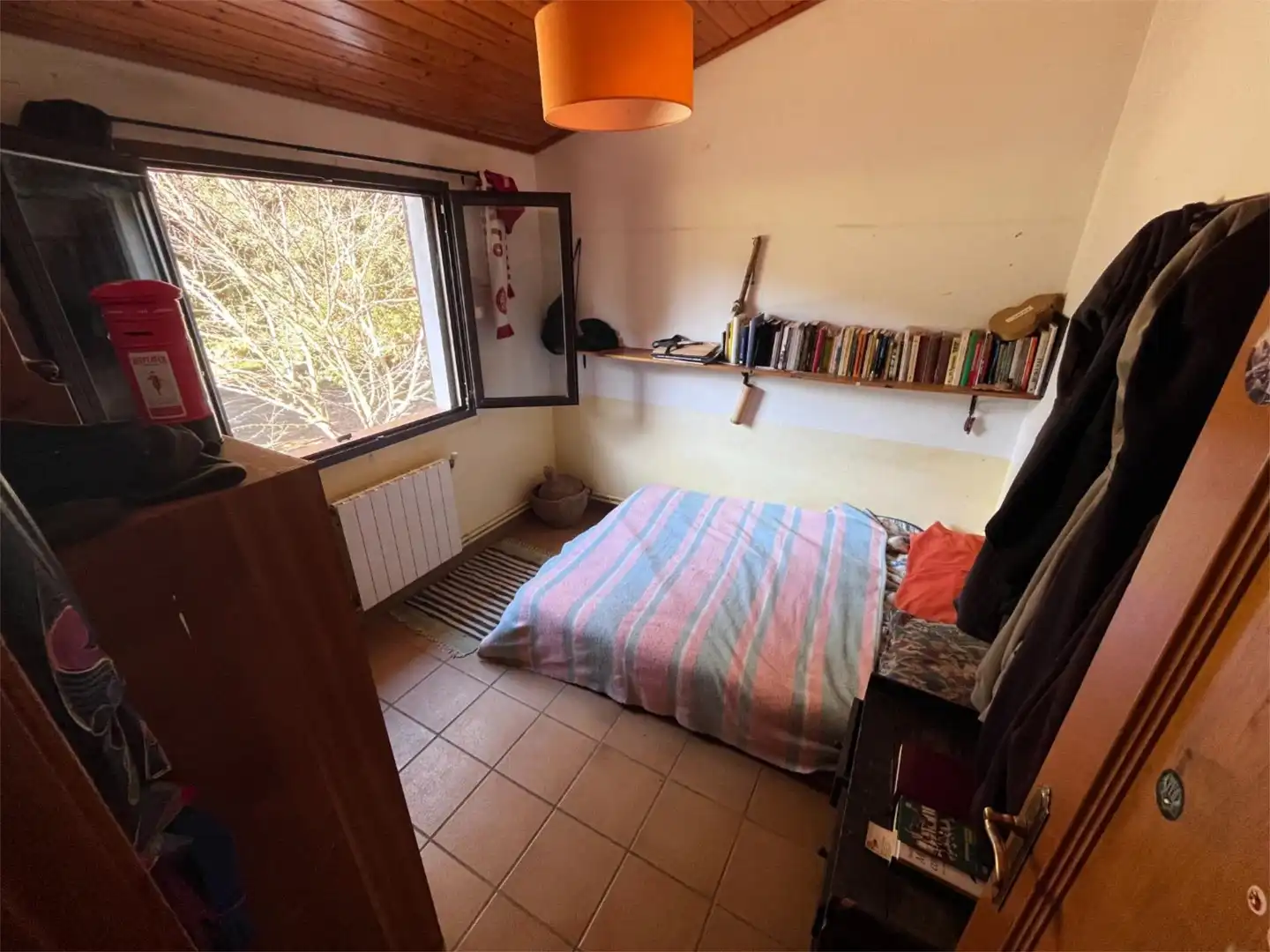 Wohnung zum Verkauf in C. Cruanyes, 2, Camós Schlafzimmer von Wohnung zum Verkauf in Camós mit Heizung, Privatgarten und Parkett