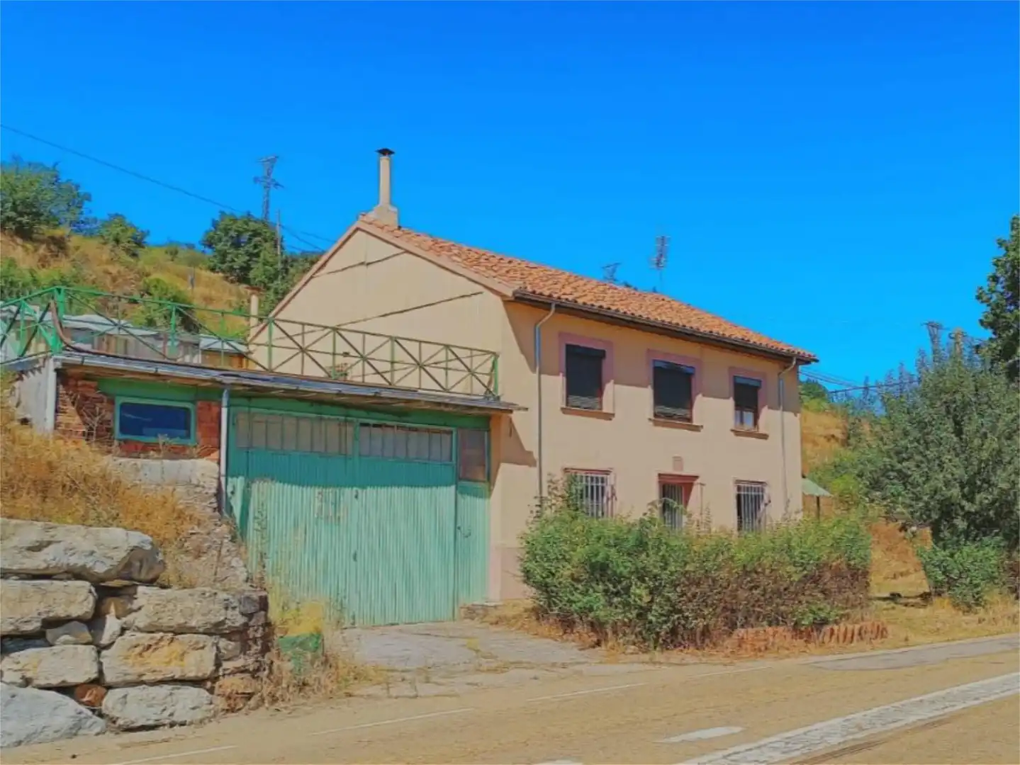 Wohnung zum Verkauf in Calle Alta Ru P, 17, Cervera de Pisuerga Außenansicht von Wohnung zum Verkauf in Cervera de Pisuerga mit Heizung, Privatgarten und Parkett