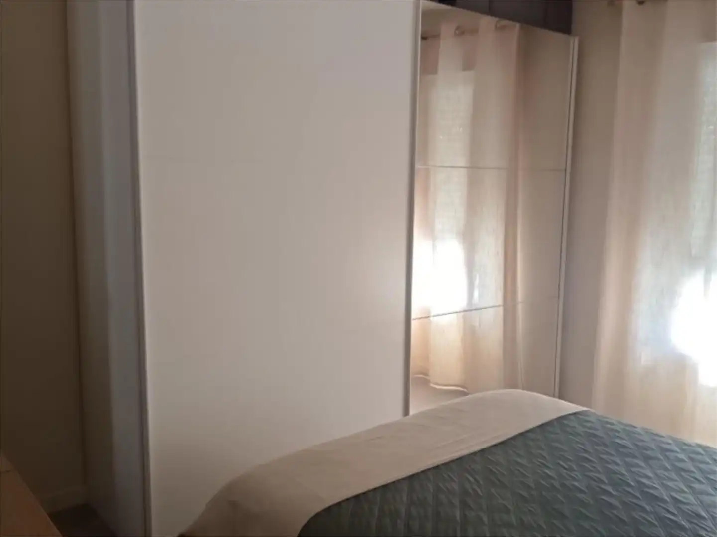 Pis en venda a Calle Mijail Gorbachov, 2, Vista Azul - Consolación Dormitori de Pis en venda en Dos Hermanas amb Aire condicionat, Calefacció i Terrassa